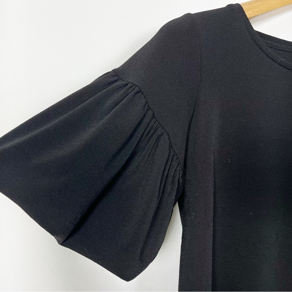 InWear Women’s Ruffled Short Sleeve Black T-Shirt Round Neckline‎ Size Small